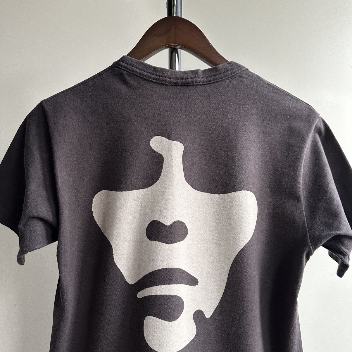 Band Tees × Vintage Rare Vintage Ian Brown Illegal Attacks Tee Size US S / EU 44-46 / 1 - 4 Thumbnail