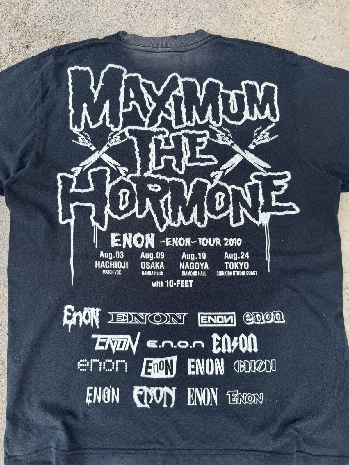 Band Tees Distressed Vintage Maximum the Hormone Tour 2008 TEE Size US L / EU 52-54 / 3 - 5 Thumbnail