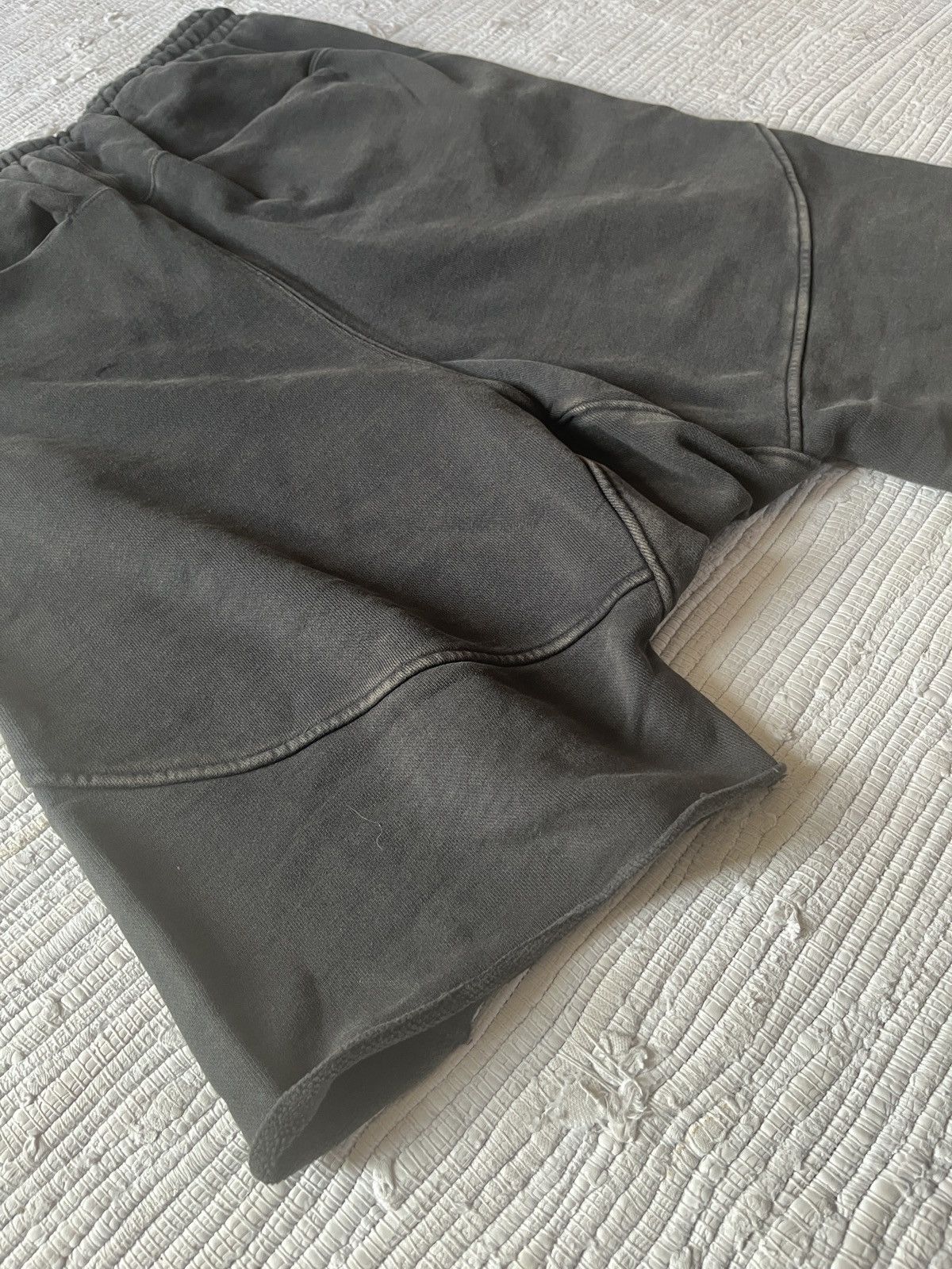 Entire Studios HEAVY DROP SHORT WASHED BLACK Size US 34 / EU 50 - 8 Thumbnail