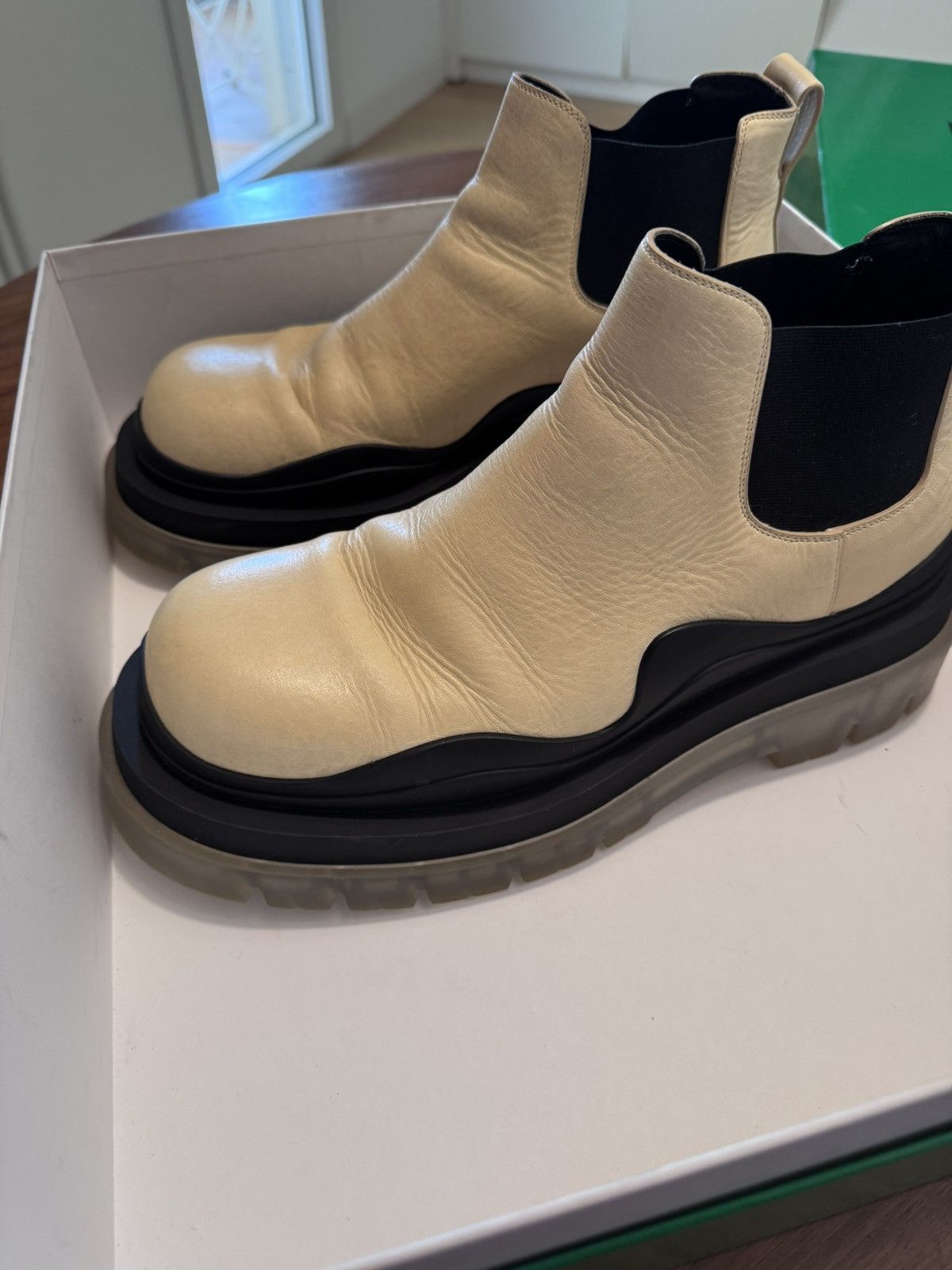 Bottega Veneta Bottega Veneta Lug Chelsea Boot (Size IT 44) Size US 11 / EU 44 - 5 Thumbnail