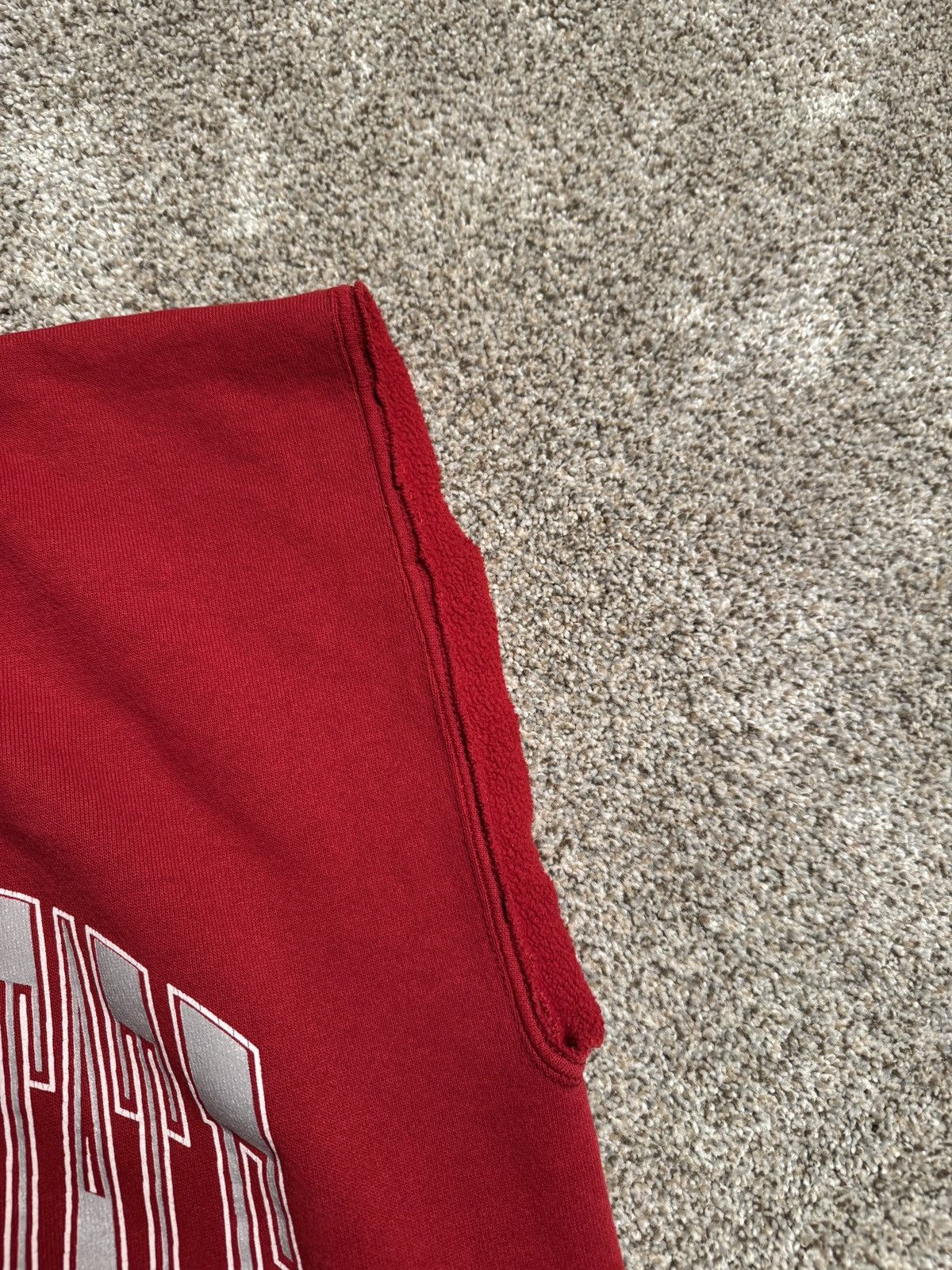Nutmeg RED VINTAGE NUTMEG MADE IN USA CUT-OFF SLEVE SWEATSHIRT Size US L / EU 52-54 / 3 - 3 Thumbnail