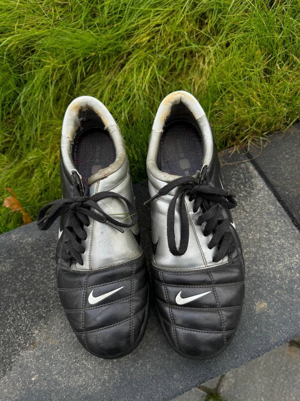 Nike Iconic 2005 Nike Total 90 Football Soccer Shoes Size US 10 / EU 43 - 2 Thumbnail