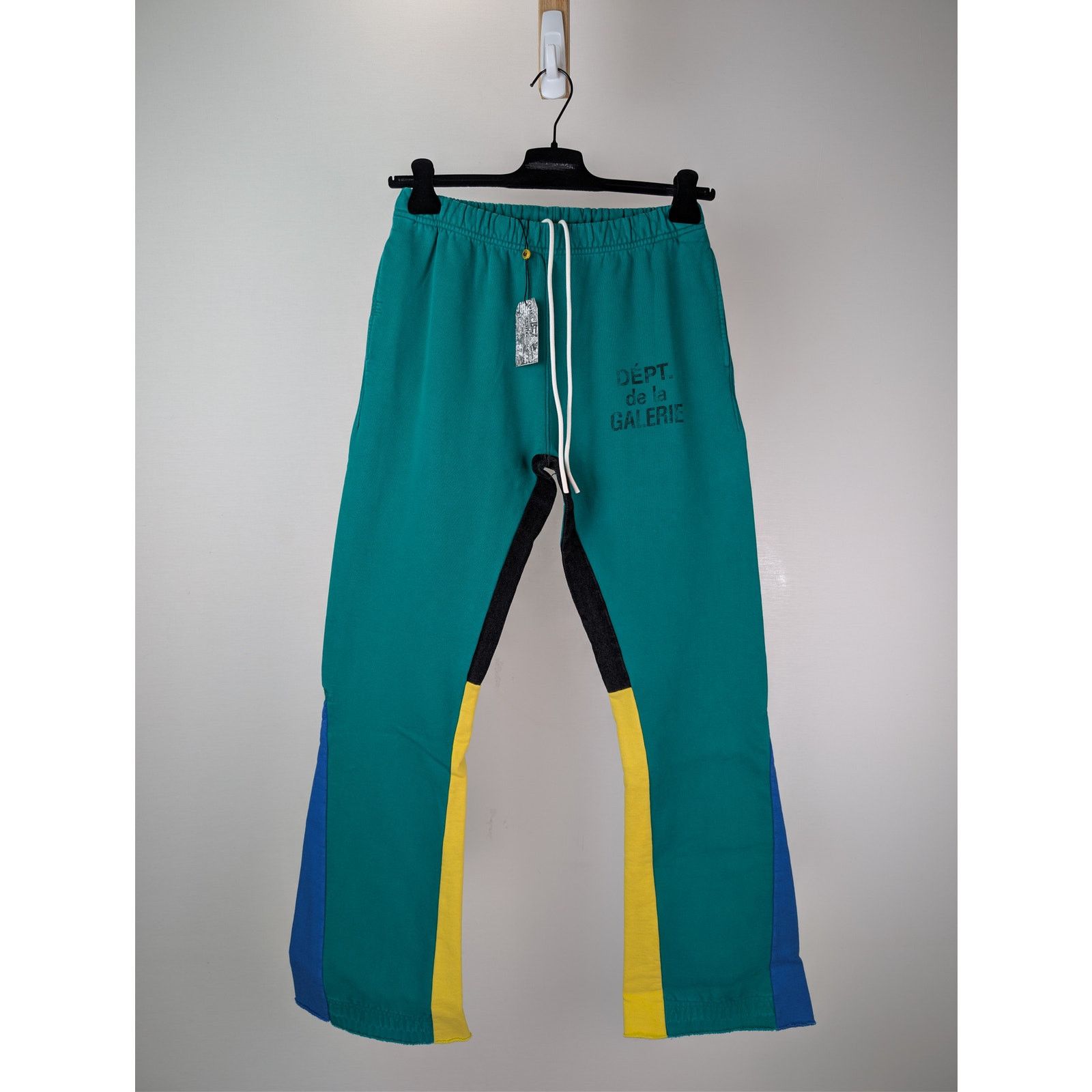 Gallery Dept. o1rshd1 Q:2 / Flared Denim-Panelled Logo-Print Sweatpants Size US 32 / EU 48 - 1 Thumbnail
