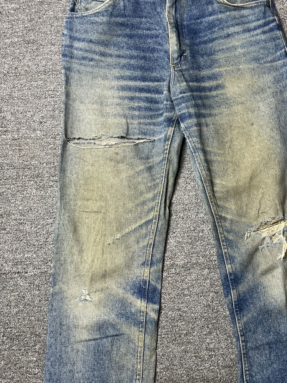 Lee × Vintage Vintage LEE Distressed Denim Ripped Jeans (92) Size US 28 / EU 44 - 3 Thumbnail