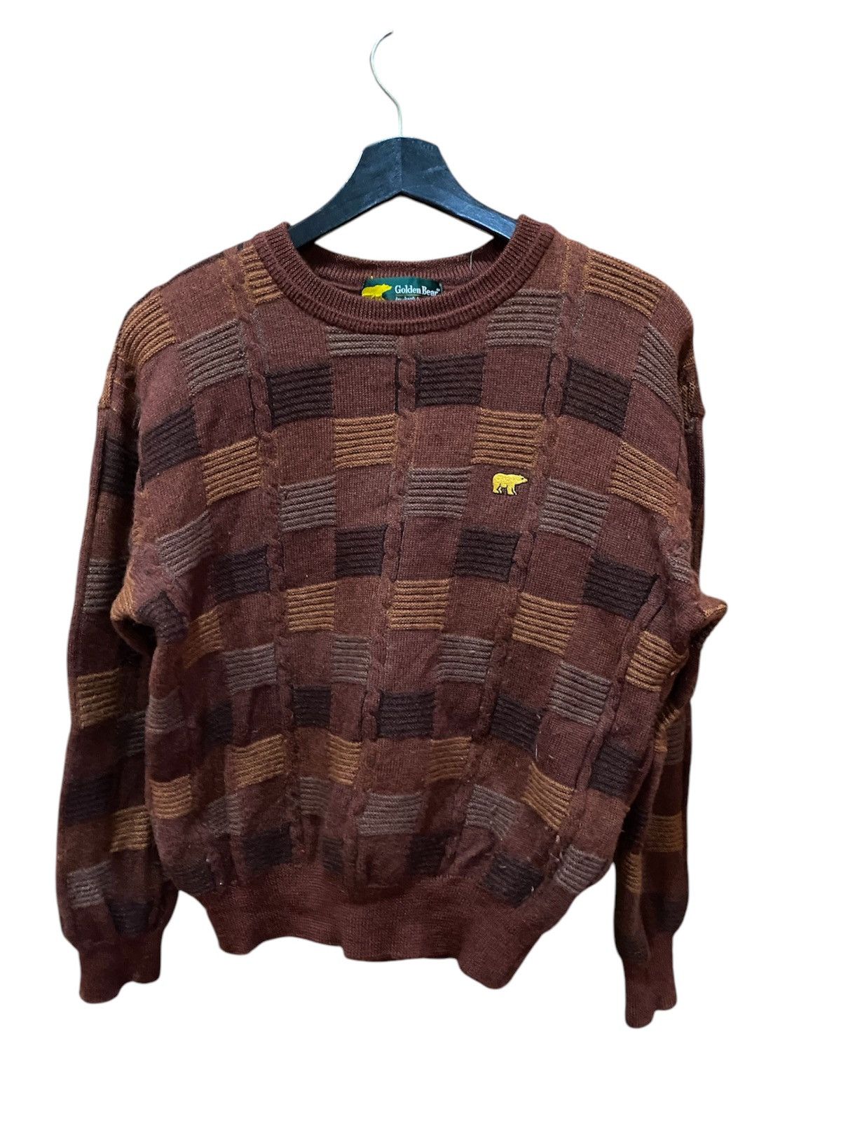 VINTAGE GOLDEN BEAR KNITWEAR