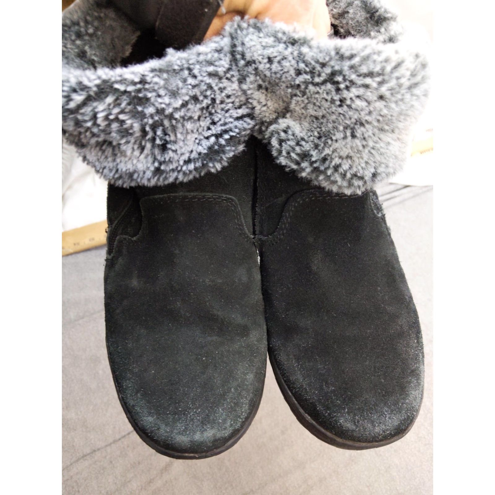 Vintage Khombu Jessica Snow Boots Womens Size 8 39 Black Leather Fur Ankle Zip Wedge Size US 8 / IT 38 - 3 Thumbnail