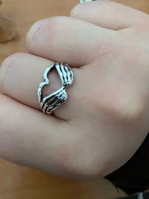 Jewelry Silver Plated Hand Heart Ring (Size 5-11) Size ONE SIZE - 2 Thumbnail