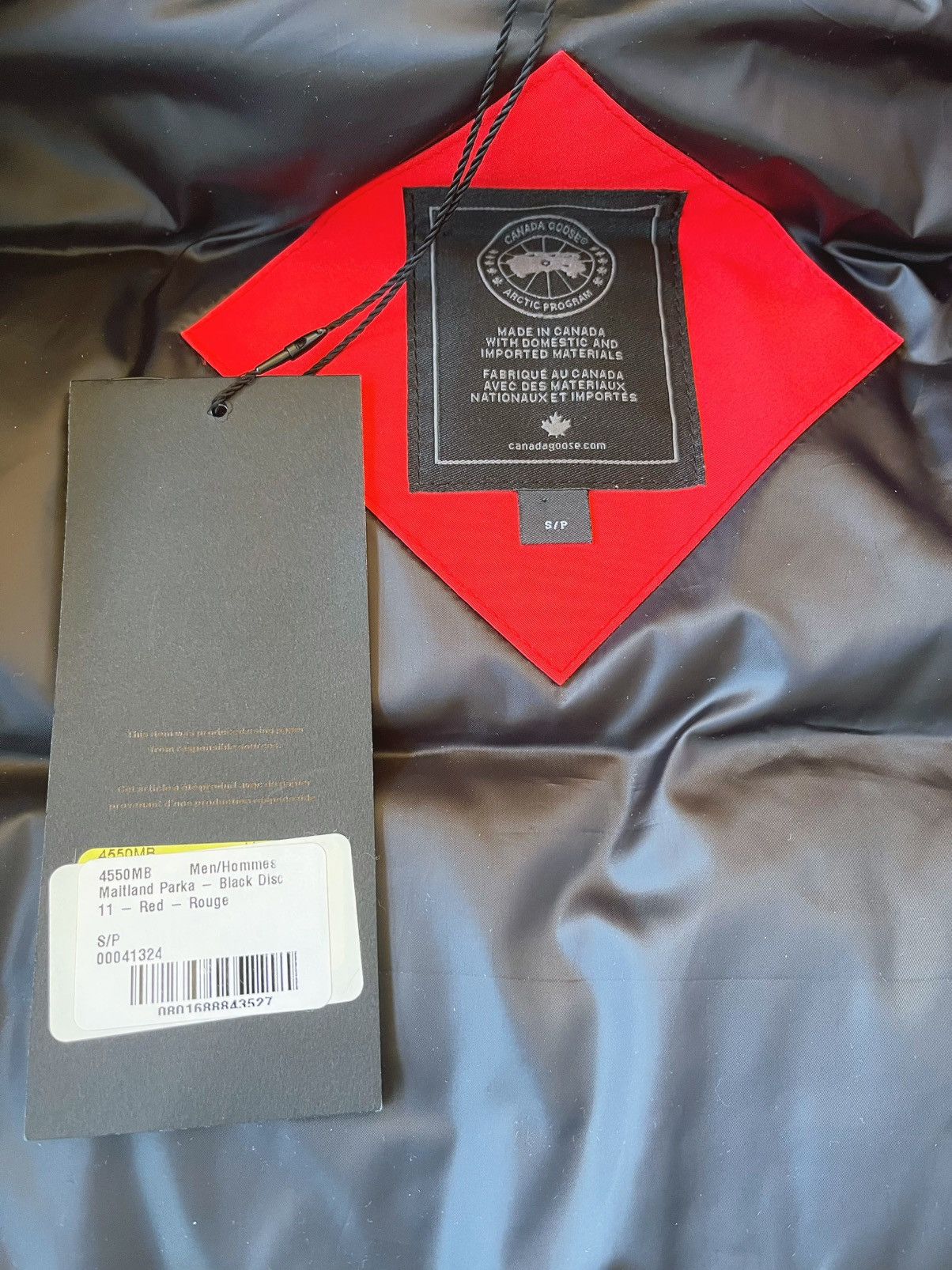 Canada Goose New Canada Goose goose down coat Size US M / EU 48-50 / 2 - 3 Thumbnail