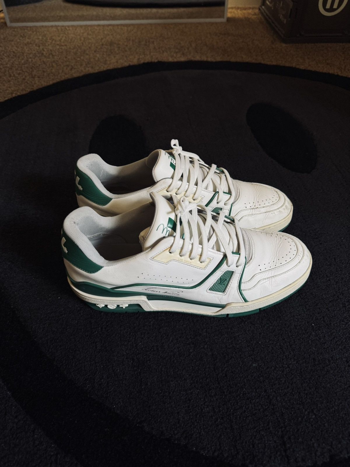 Louis Vuitton × Virgil Abloh RARE OG Virgil LV Trainer Green 10.5 Used Size US 10.5 / EU 43-44 - 2 Thumbnail