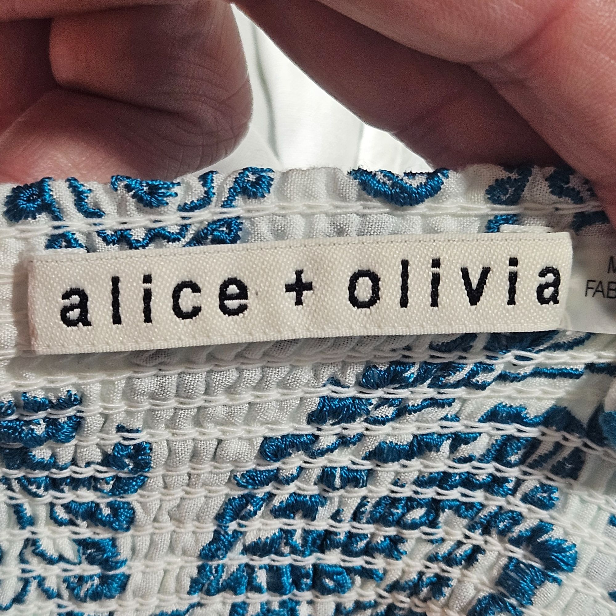 Alice + Olivia Alice + Olivia Blue White Paisley Mini Dress Size 6 | Ruffle Size M / US 6-8 / IT 42-44 - 5 Thumbnail