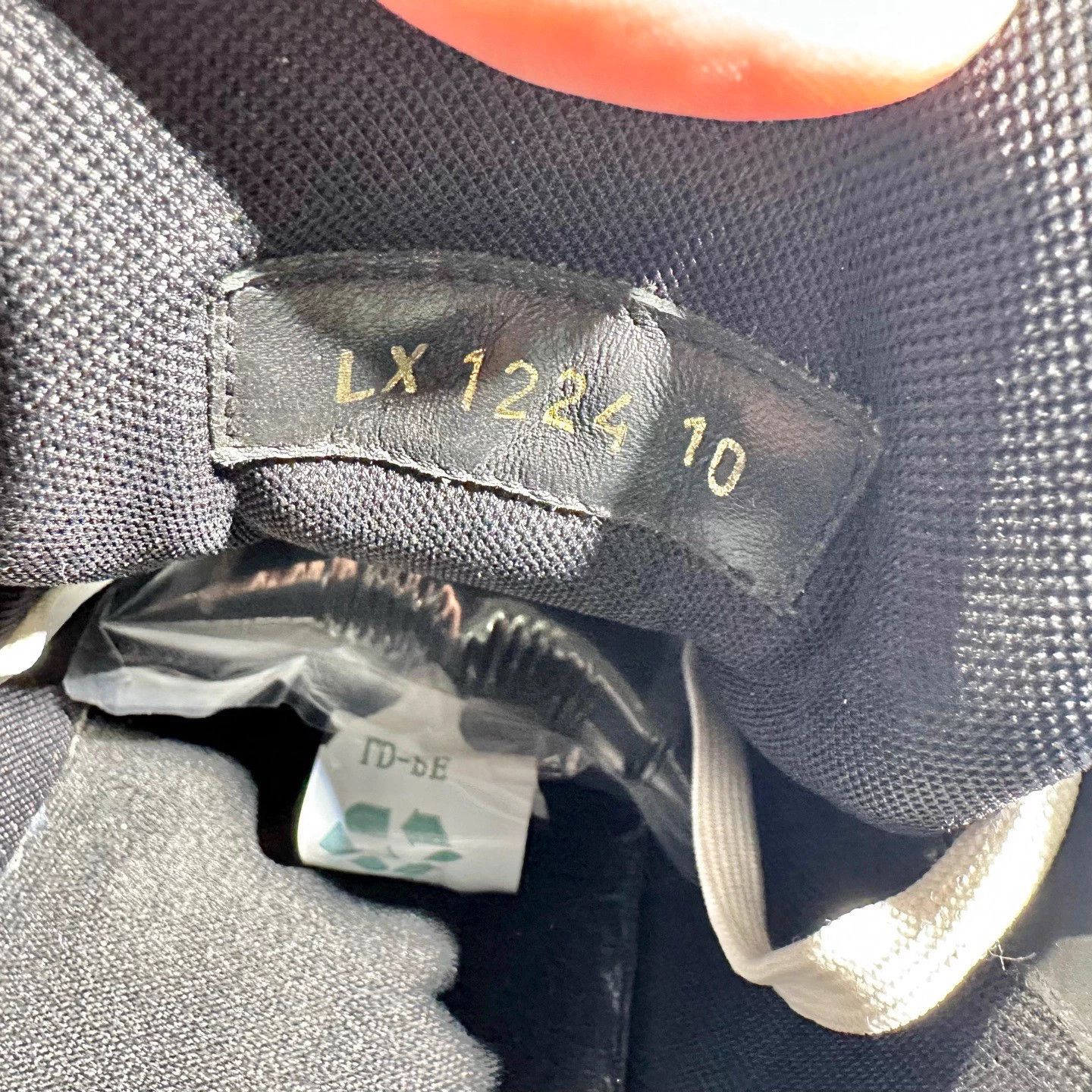 Louis Vuitton LV Trainer Black Samurai Size 10/44 Excellent Condition Size US 10 / EU 43 - 6 Thumbnail