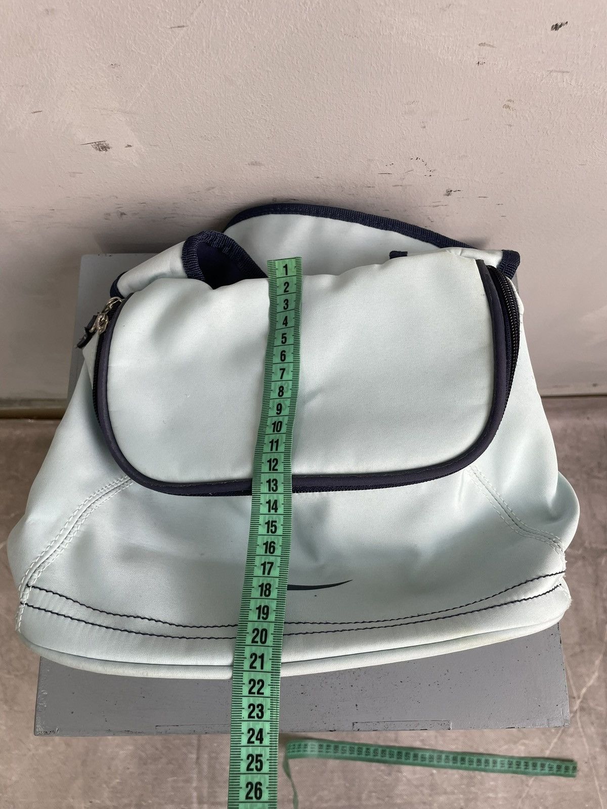 Nike Nike retro swoosh y2k messenger bag hype Size ONE SIZE - 9 Thumbnail