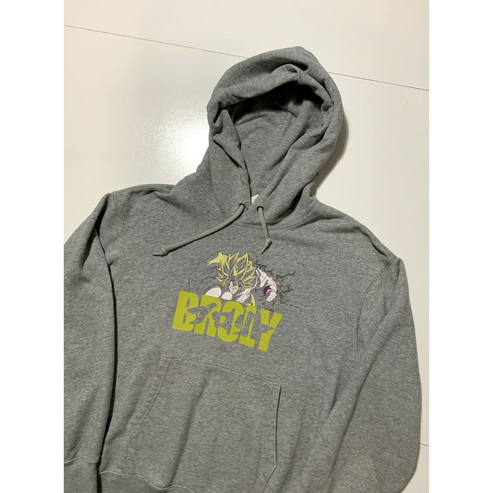 Uniqlo UT Uniqlo X Dragonball Z Broly Anime Super Saiyan Anime Manga Gray Hoodie Sz. XS Mens Size US XS / EU 42 / 0 - 4 Thumbnail