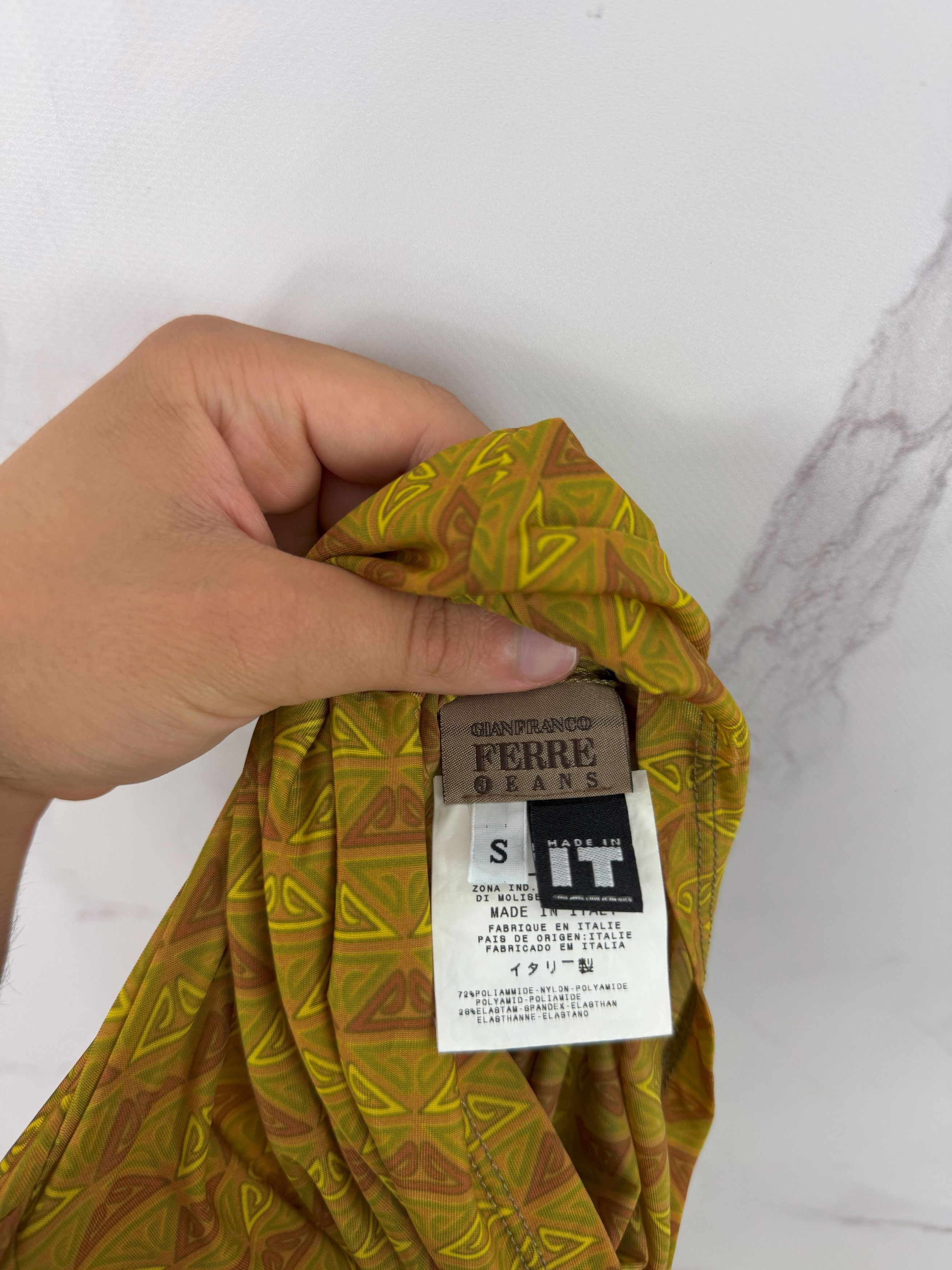 Gianfranco Ferre Vintage Gianfranco Ferre Jeans Jacquard Turtle Longsleeve Size S / US 4 / IT 40 - 15 Thumbnail