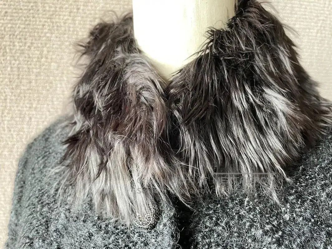 Fendi Fendi Black Wool Coat with Faux Fur Collar . Size M / US 6-8 / IT 42-44 - 3 Thumbnail