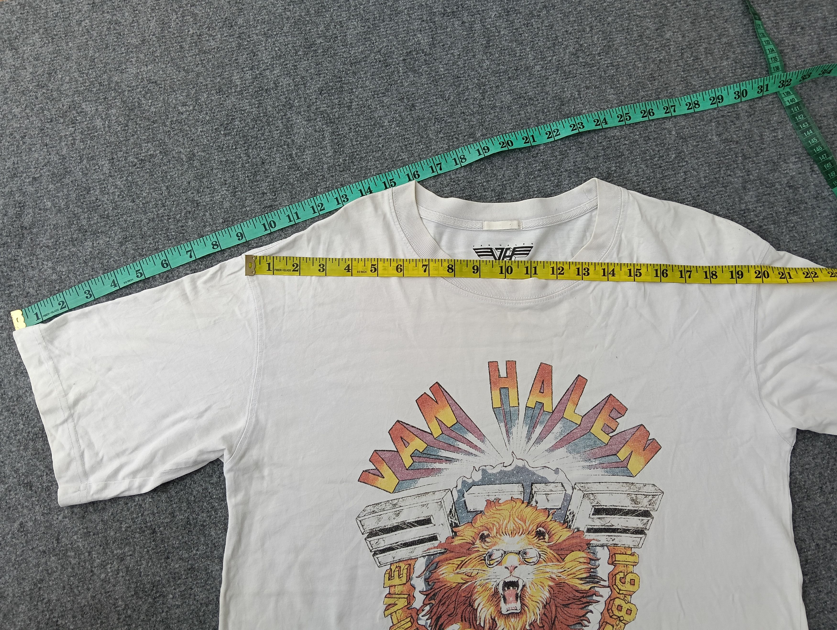 Band Tees VAN HALEN PHOTO ALBUM TSHIRT. Size US M / EU 48-50 / 2 - 3 Thumbnail