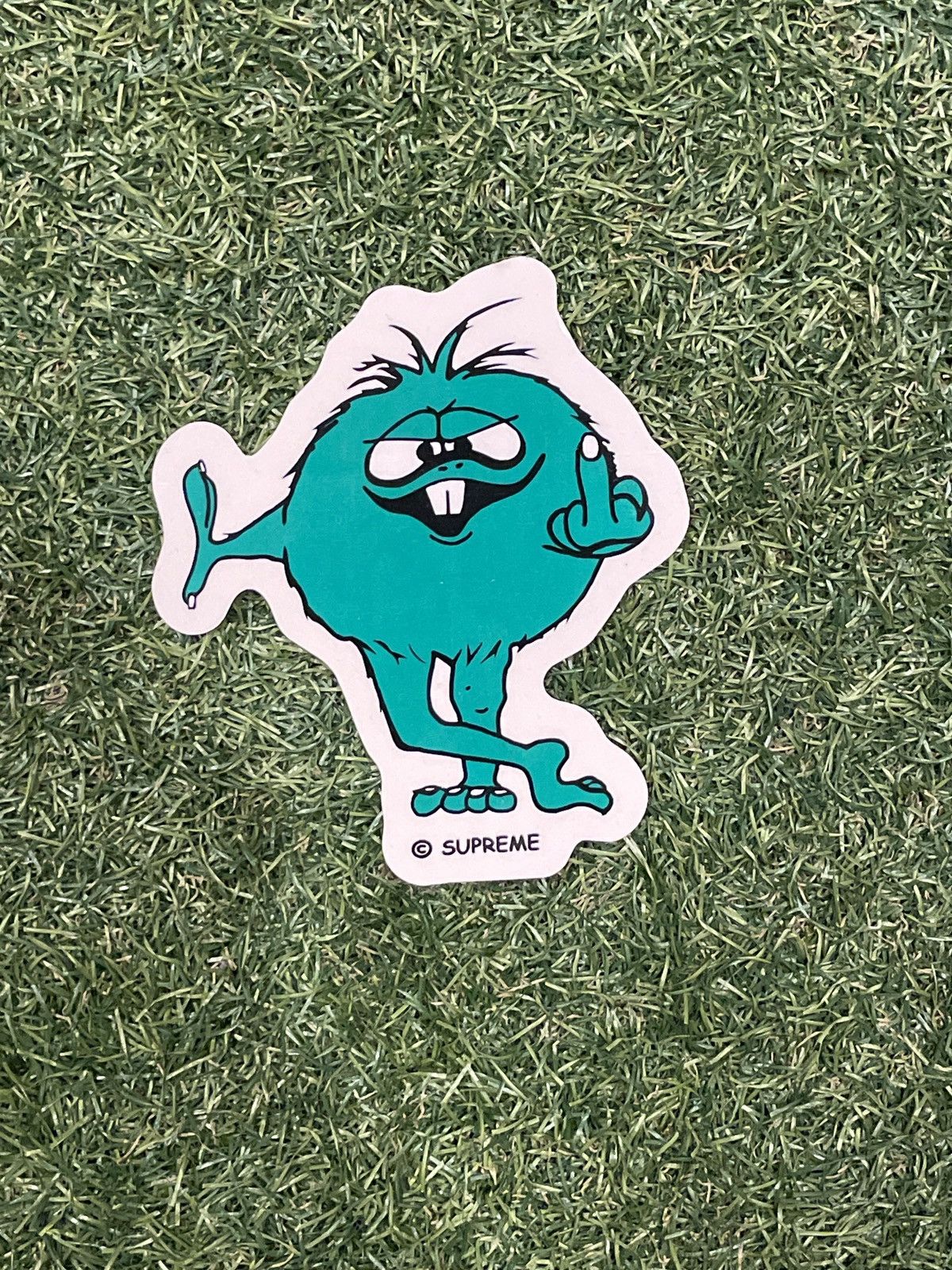 Supreme Supreme “Camacho” Sticker Green Size ONE SIZE - 1 Preview