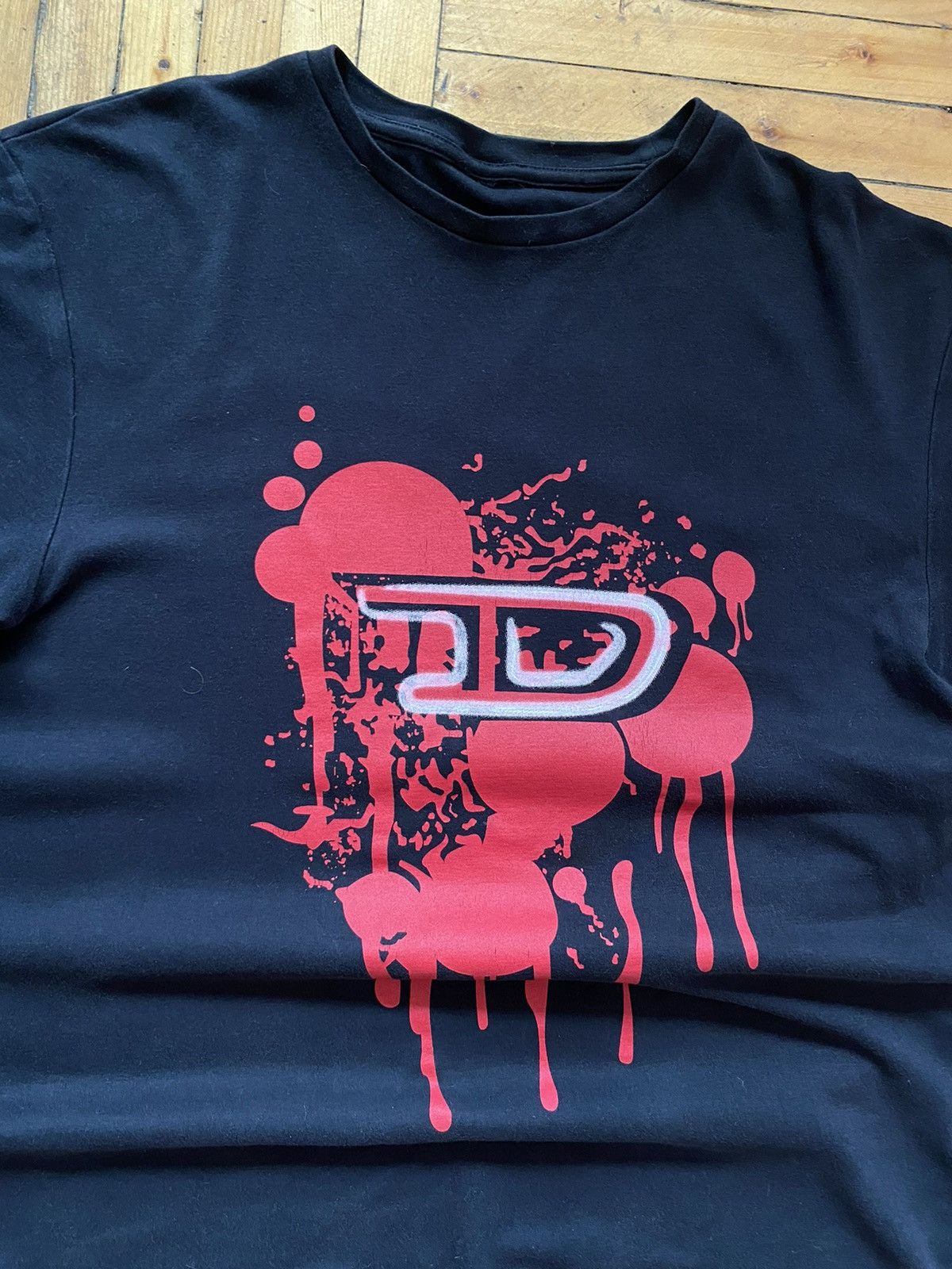Diesel × Vintage Vintage Diesel 90's Big Logo Avant Garde Tee Size US L / EU 52-54 / 3 - 2 Thumbnail
