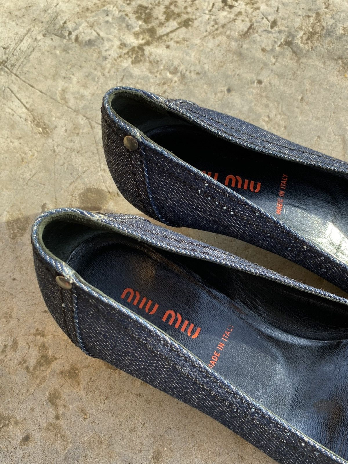 Miu Miu Vintage Miu Miu Denim Low Heel Shoe Size US 5 / IT 35 - 16 Thumbnail