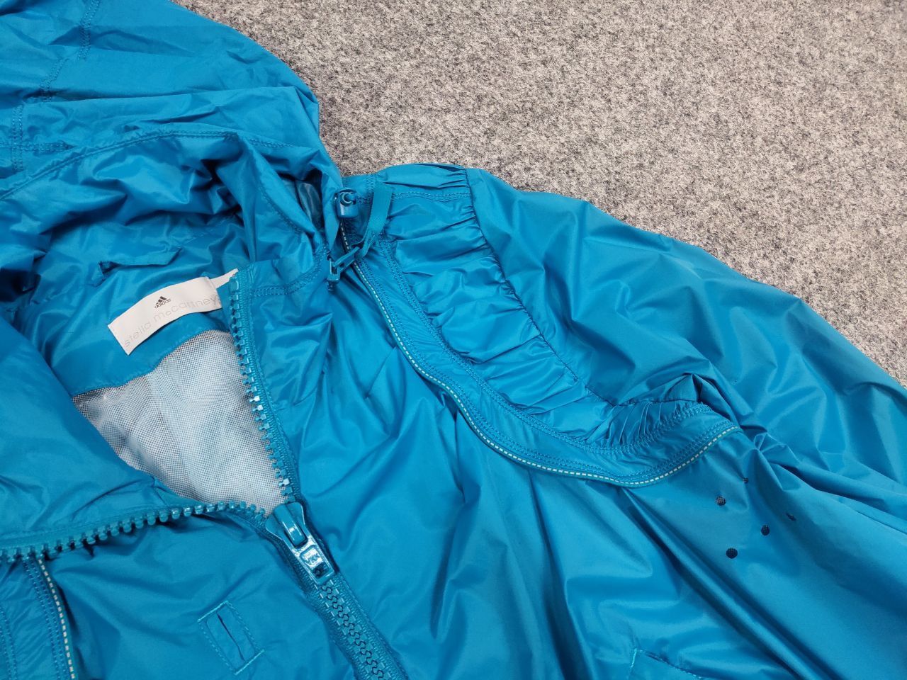 Adidas × Stella McCartney Adidas x Stella Mccartney Oversized Light Zip Hoodie Jacket Size XS / US 0-2 / IT 36-38 - 7 Thumbnail