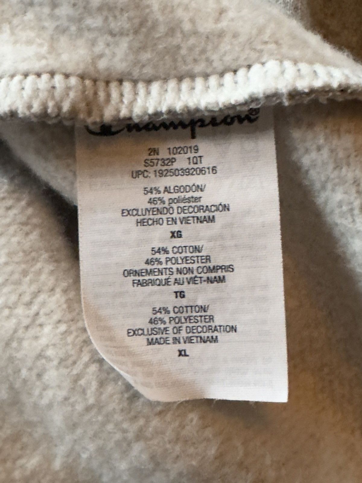 Champion All Over Logo Print Sweater Size US XL / EU 56 / 4 - 6 Thumbnail