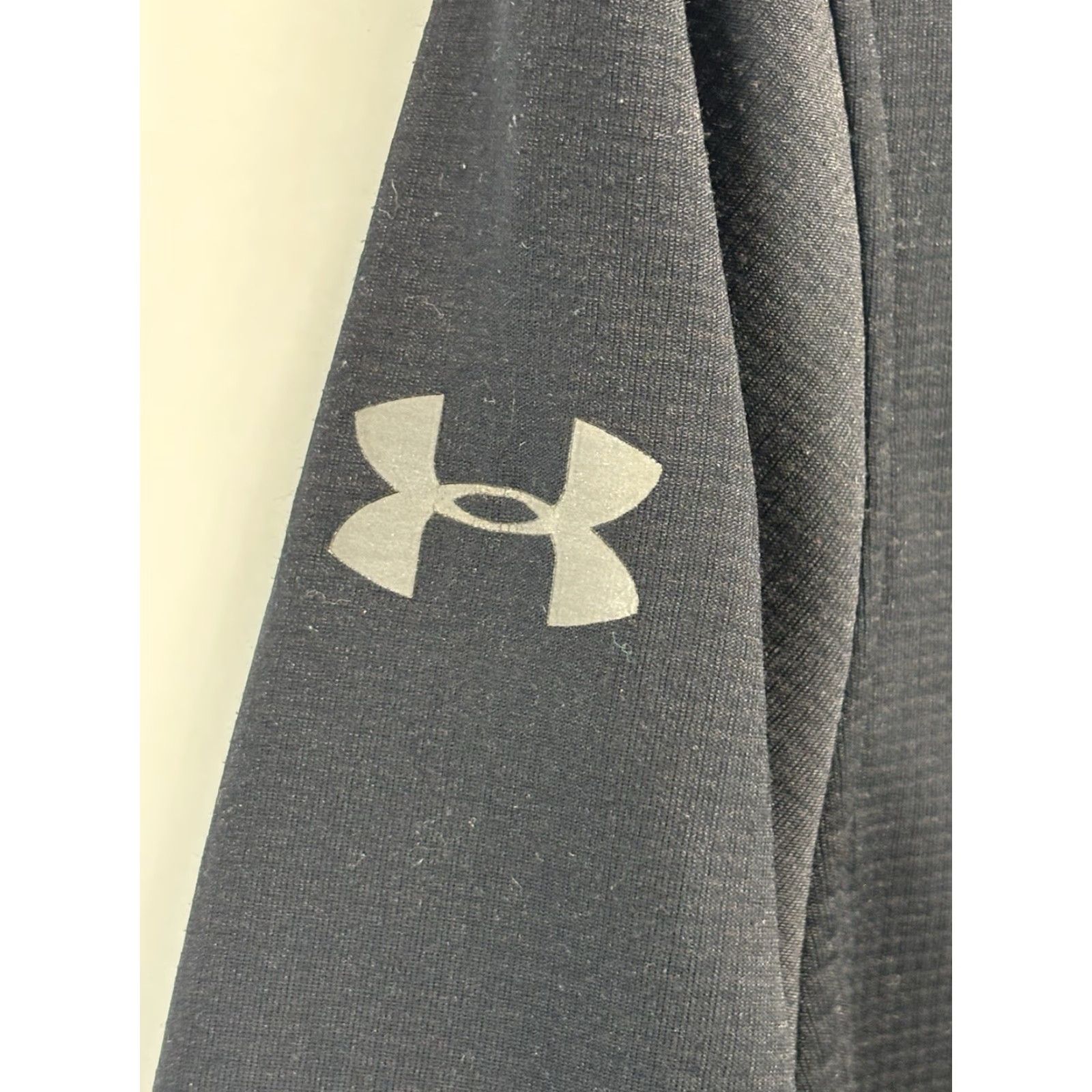 Under Armour Under Armour Hoodie Mens Small Black Coldgear Reactor Pullover Zipped Pockets Size US S / EU 44-46 / 1 - 5 Thumbnail