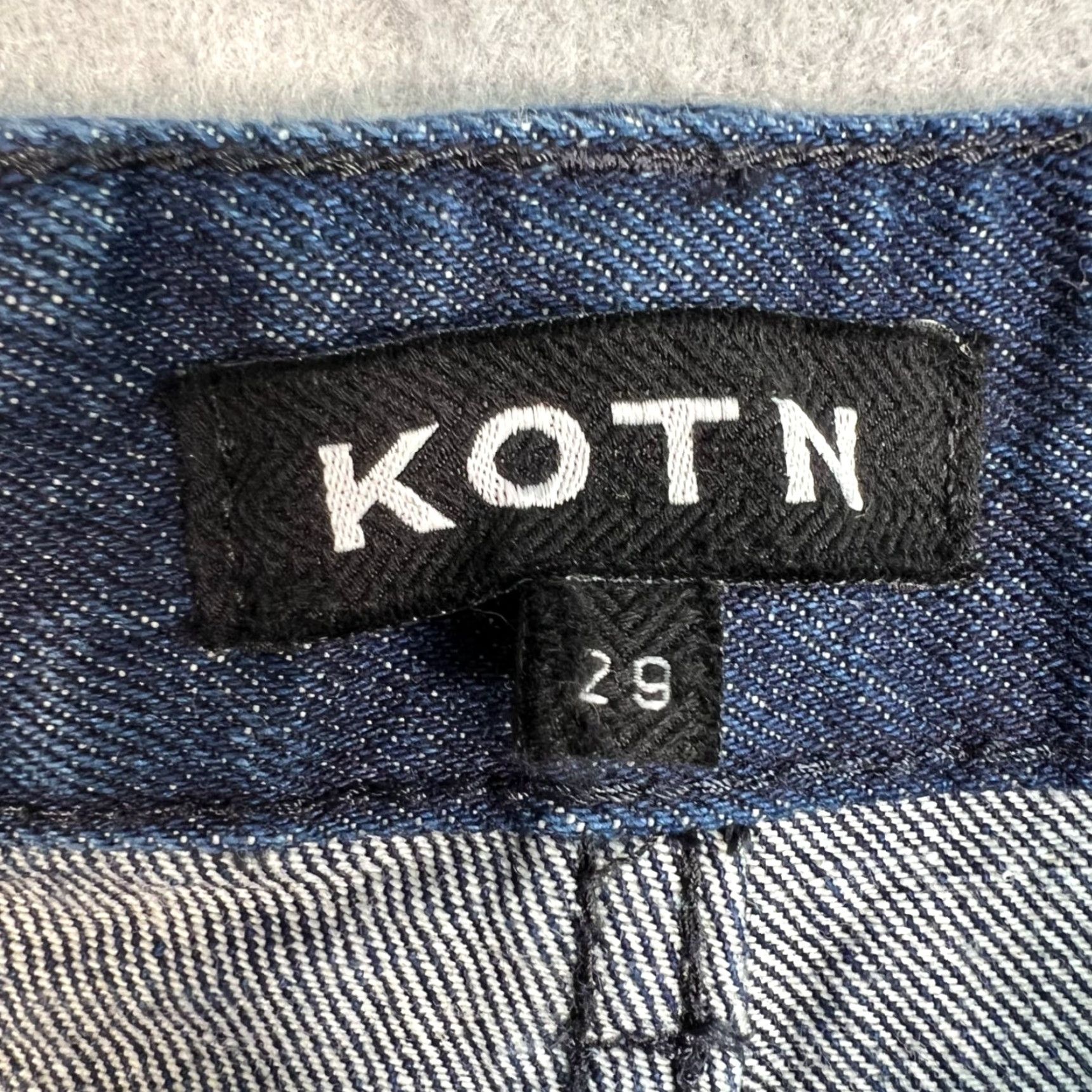 Kotn Kotn Men Denim Jeans Size 29 Straight Leg Cotton Blend Blue Adult Mens 29 Inseam 27 5-Pocket Denim Size US 29 - 3 Thumbnail