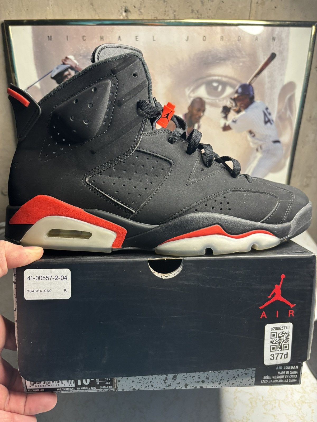 Jordan Brand Air Jordan 6 Retro 2019 Infrared 2019 Size US 10.5 / EU 43-44 - 1 Thumbnail