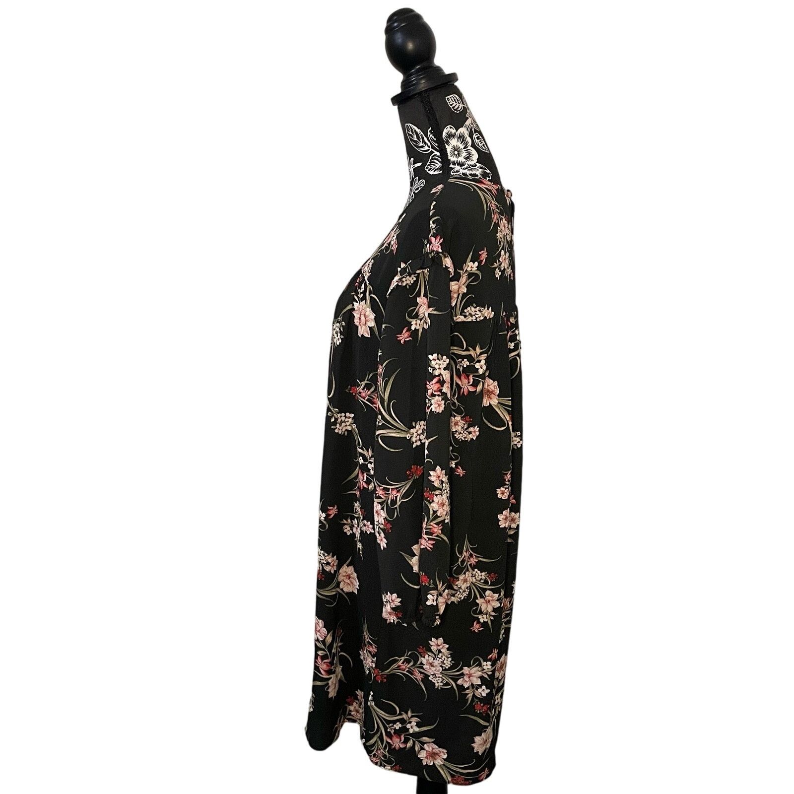 Other BCBGeneration Floral Smock Dress Lily Black Pink - Size 10 Size L / US 10 / IT 46 - 8 Thumbnail