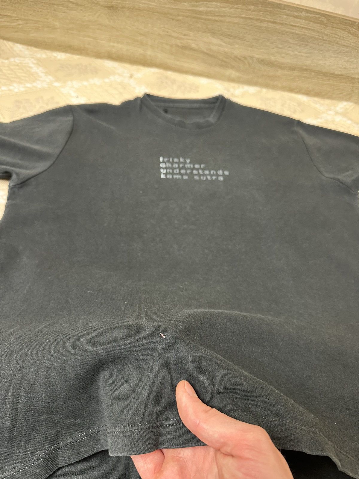 FCUK 🔥 FCUK FRENCH CONNECTION KAMASUTRA SIMPLE TEE SHIRT JAPAN Size US M / EU 48-50 / 2 - 6 Thumbnail