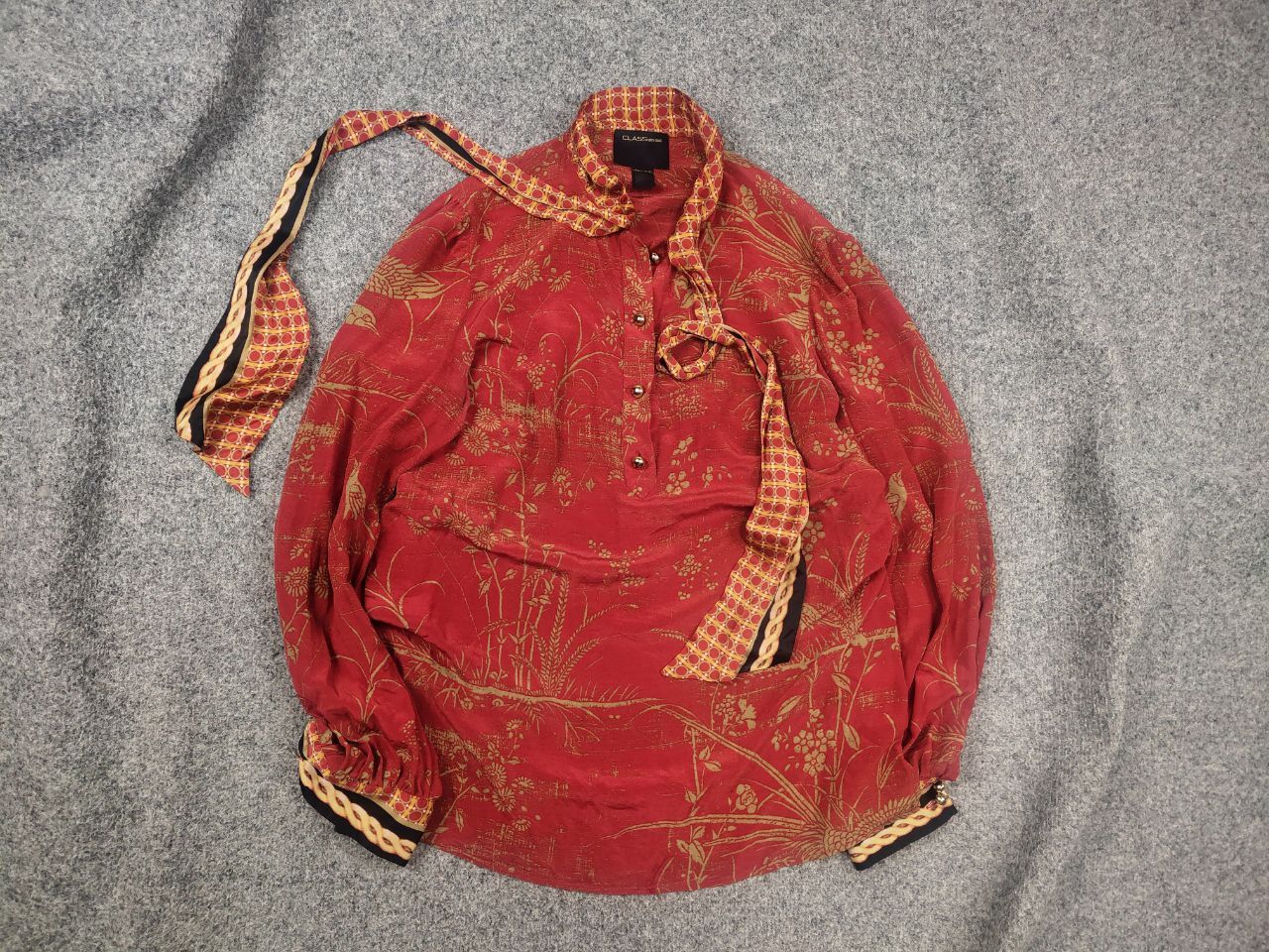 Roberto Cavalli Roberto Cavalli Silk Blouse long sleeves pattern collar Size XL / US 12-14 / IT 48-50 - 2 Thumbnail