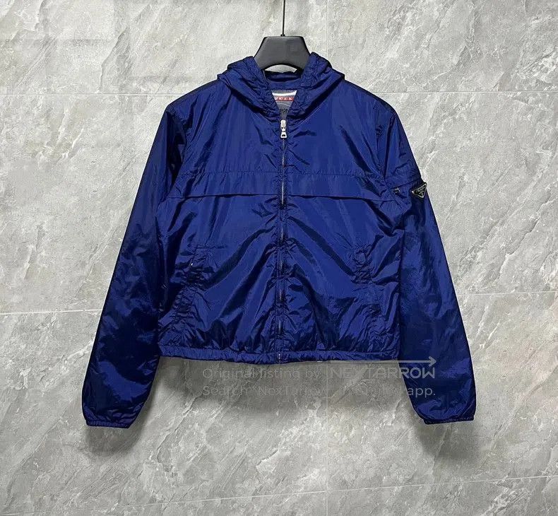 Prada Prada Nylon Jacket for Women in Size 40 . Size US M / EU 48-50 / 2 - 1 Thumbnail