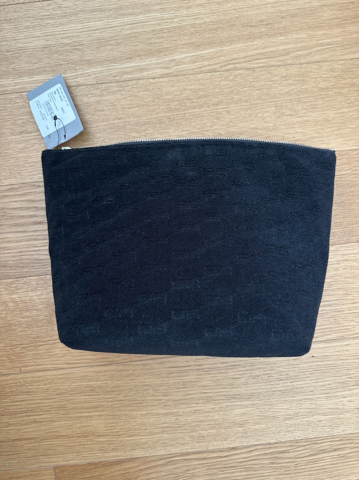 Balenciaga WOMEN'S JUMBO MEDIUM POUCH BB MONOGRAM SPONGE FABRIC Size ONE SIZE - 2 Thumbnail
