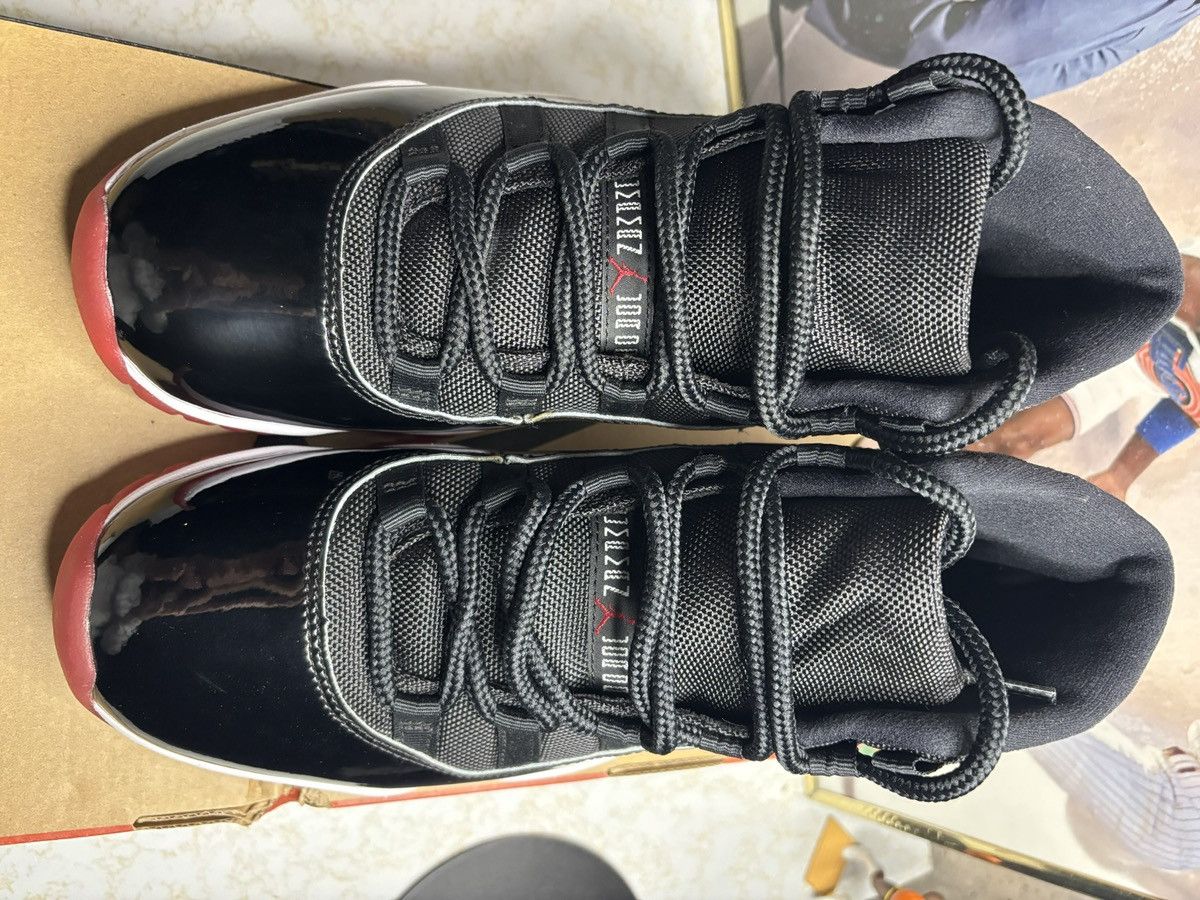 Jordan Brand Air Jordan 11 Bred 2019 Size US 9.5 / EU 42-43 - 2 Thumbnail