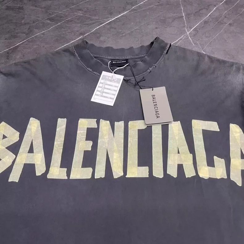 Balenciaga Balenciaga Adhesive tape LOGO short sleeve Size US XL / EU 56 / 4 - 5 Thumbnail