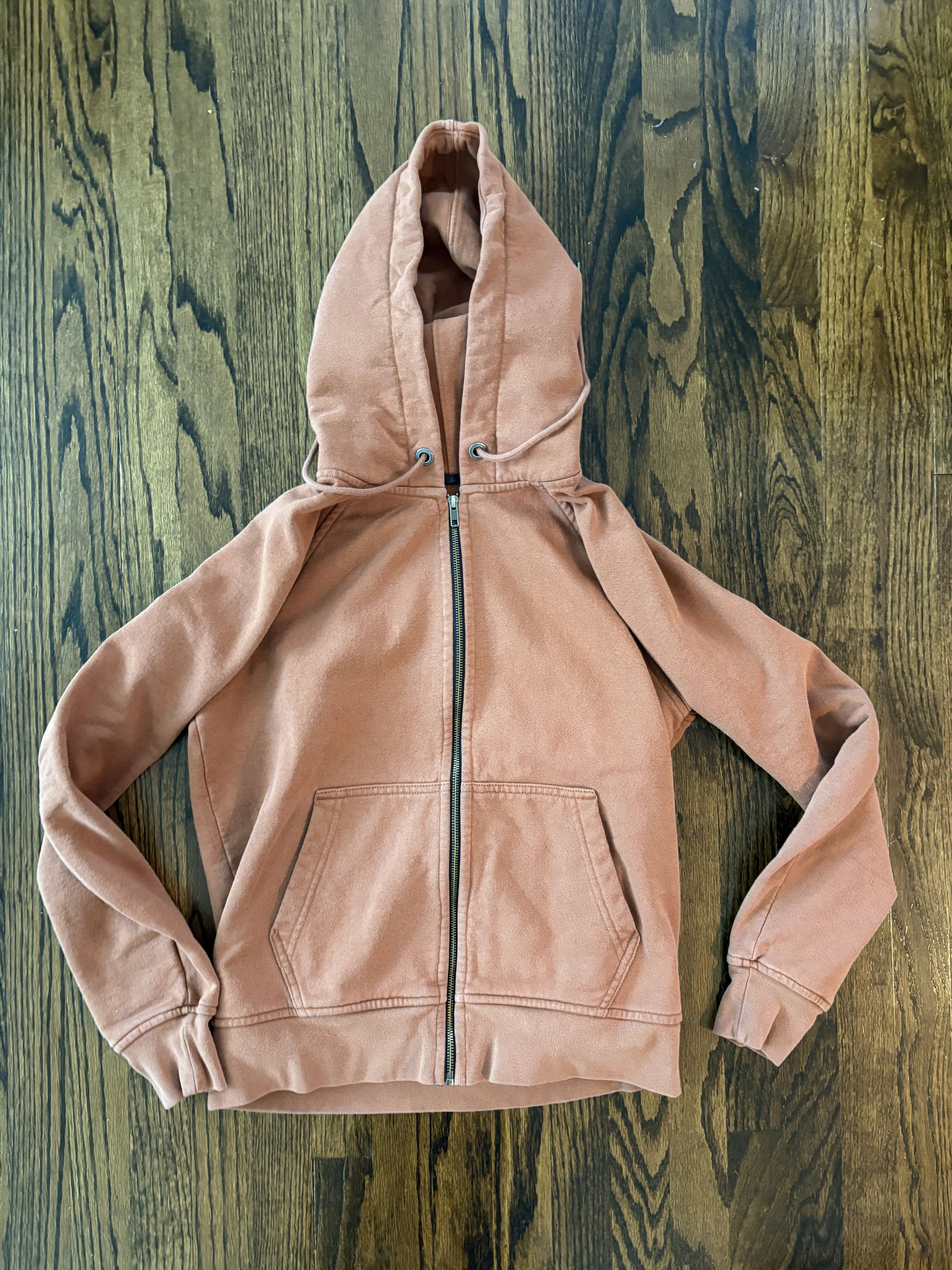 Flint and Tinder 10-Year Hoodie – Washed Brick – Small