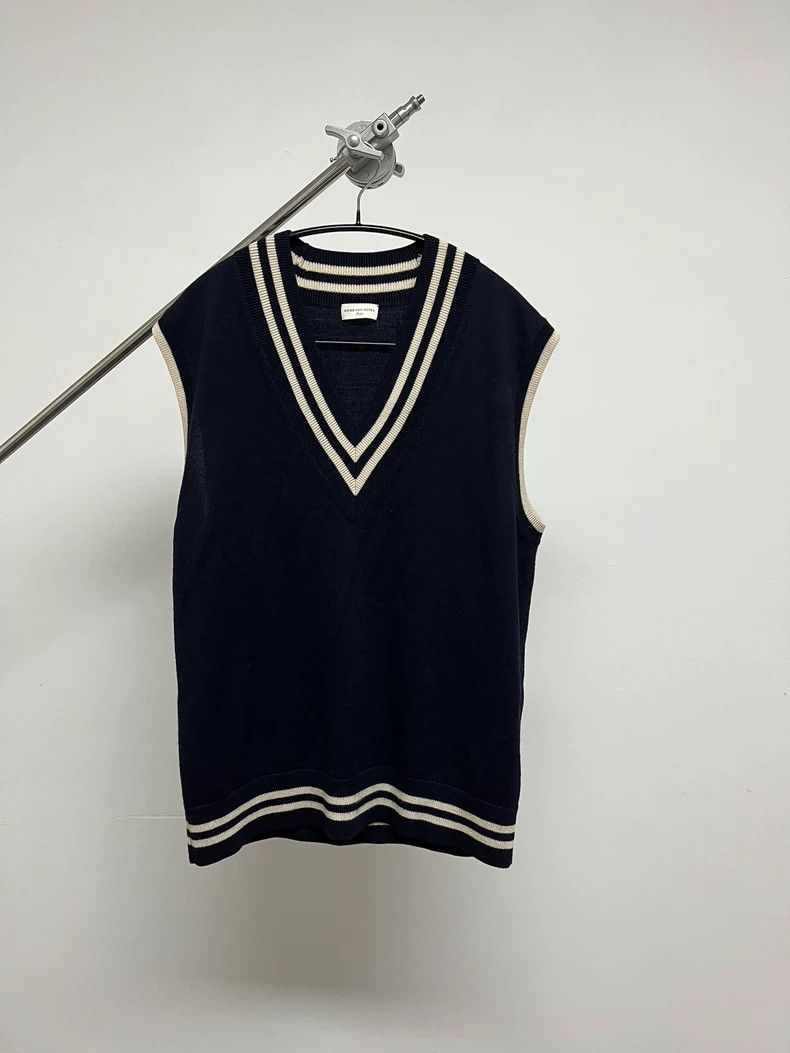 dries van noten Quiet luxury wool knitted waistcoat vest 25