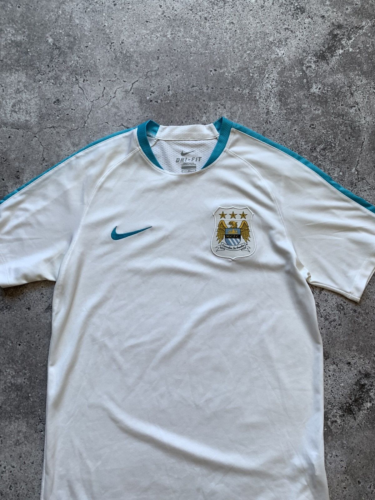 Vintage 🔥NIKE MANCHESTER CITY VINTAGE TRAINING JERSEY Size US M / EU 48-50 / 2 - 2 Thumbnail