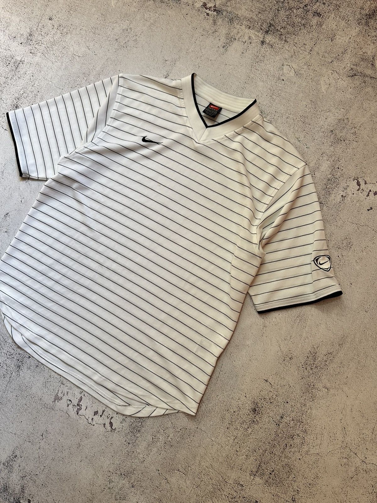 Nike × Vintage Vintage Nike Team Striped Jersey T Shirts 00s Size US L / EU 52-54 / 3 - 3 Thumbnail