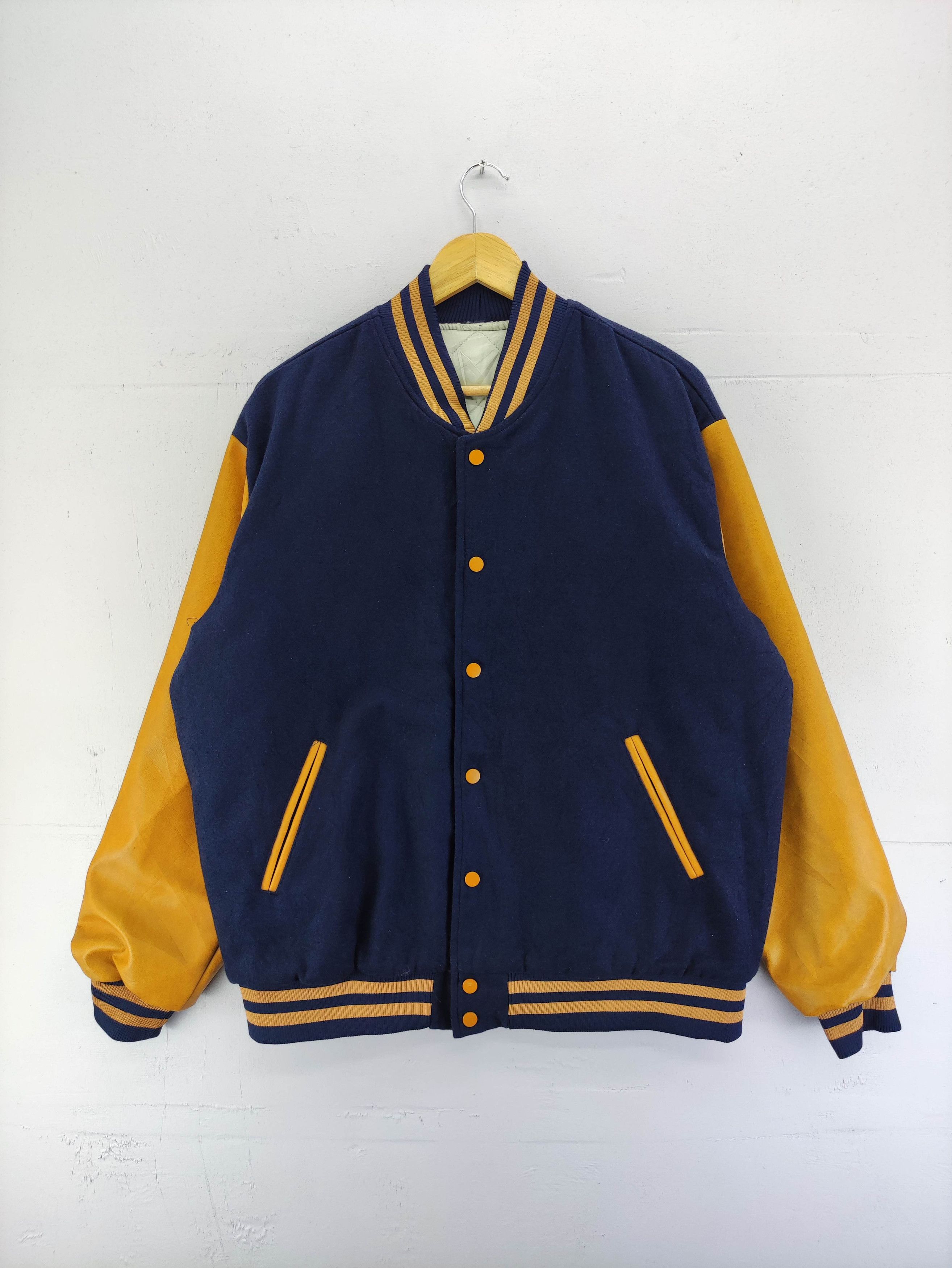 Japanese Brand Vintage Varsity Wool Pu Leathe Sleeve Snap Button Size US L / EU 52-54 / 3 - 1 Thumbnail