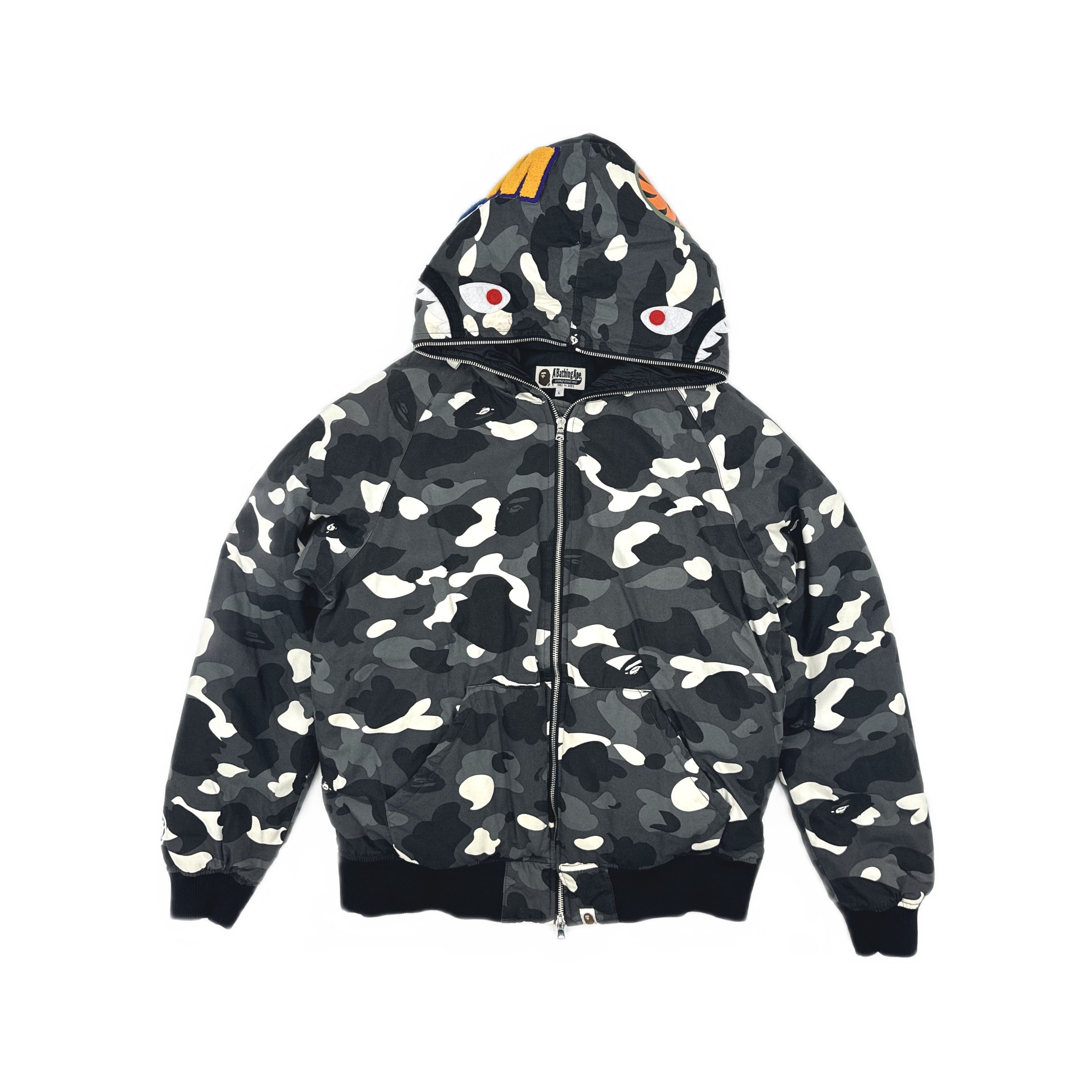 Bape A BATHING APE Camo Down Jacket Size L Size US L / EU 52-54 / 3 - 1 Thumbnail