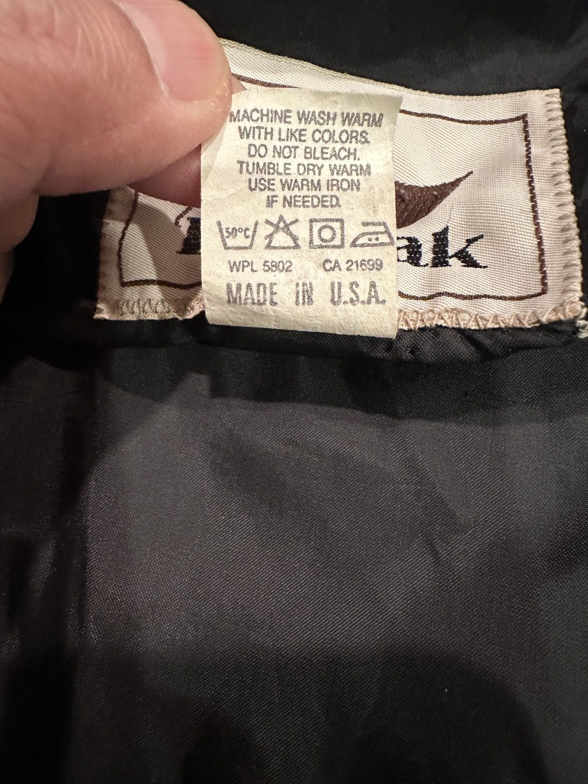 Carhartt VTG Duxbak Bomber Jacket Realtree Camo Lightweight Pockets L Size US L / EU 52-54 / 3 - 7 Thumbnail