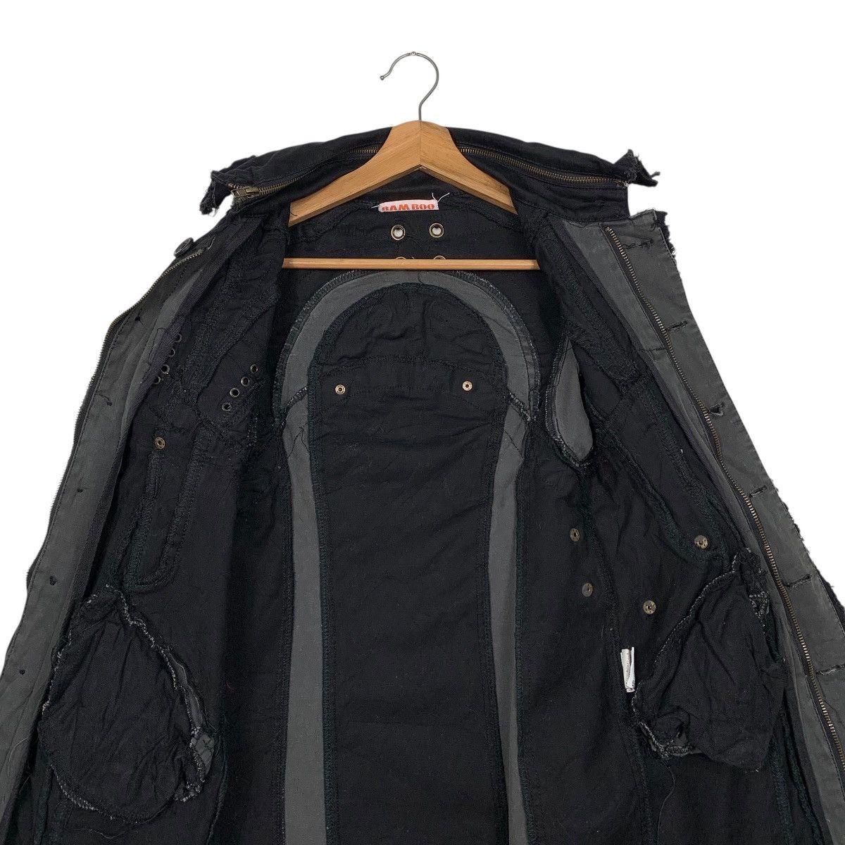 Japanese Brand Japanese Brand Bamboo Multizipper Parachute Long Jacket Size S / US 4 / IT 40 - 12 Thumbnail
