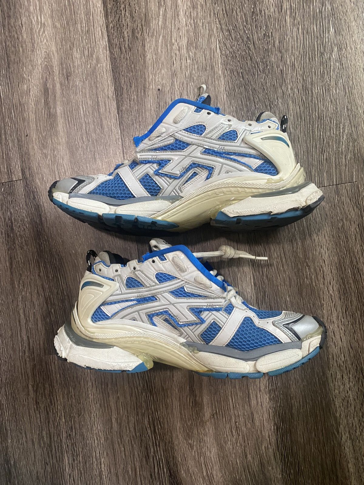 Balenciaga Blue balenciaga runners Size US 9 / EU 42 - 2 Thumbnail