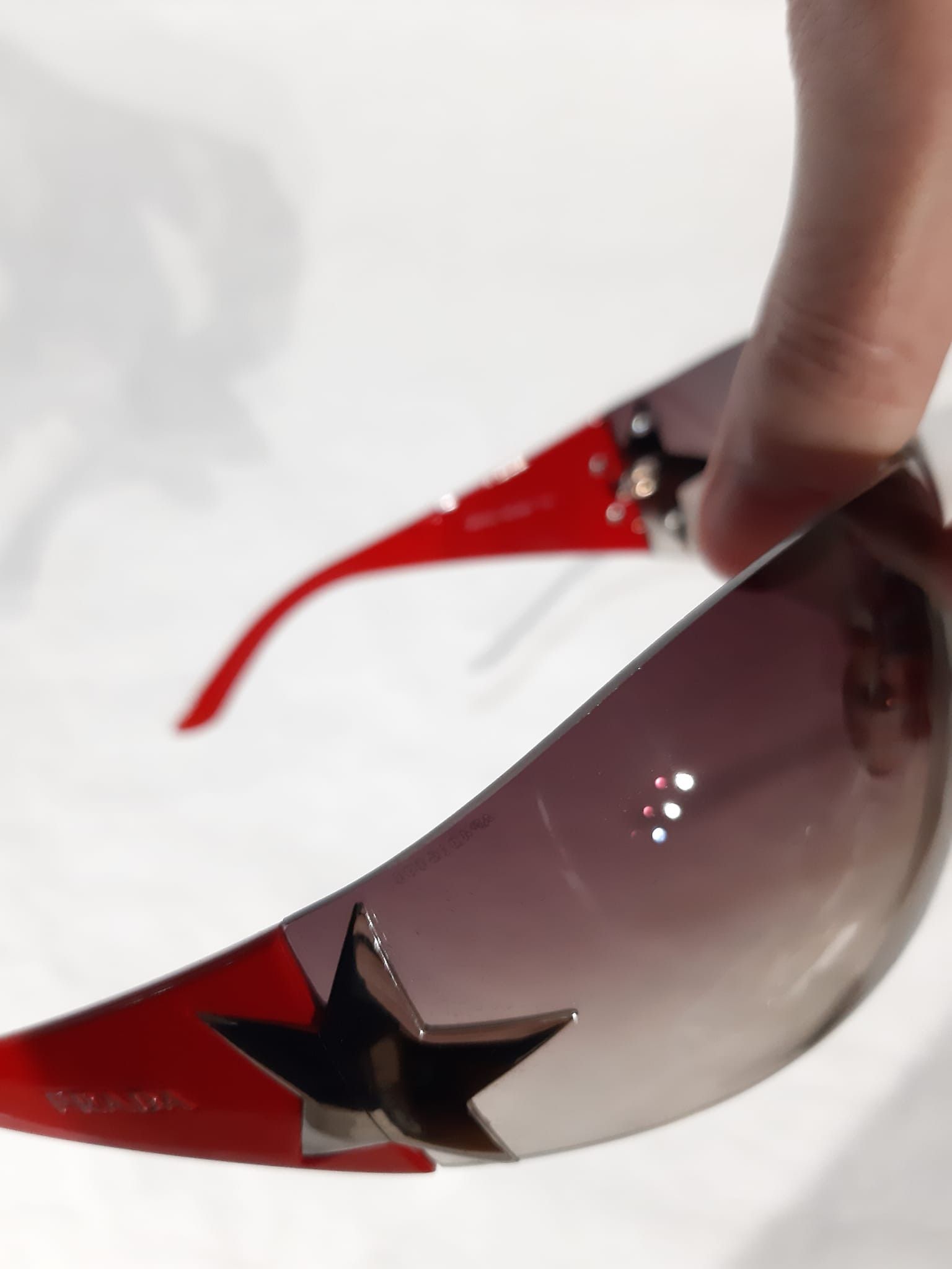 Prada Prada ☄️ Red Star Sunglasses 2004 Y2K Size ONE SIZE - 9 Thumbnail