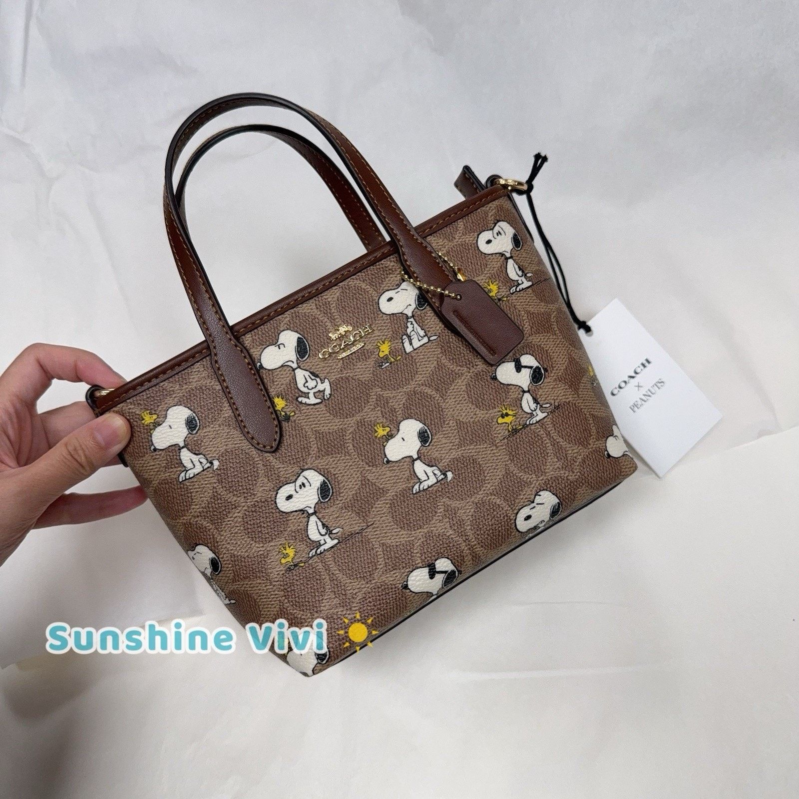 Coach NWT Coach X Peanuts City Mini Tote Bag Snoopy Print CBS83 Size ONE SIZE - 7 Thumbnail