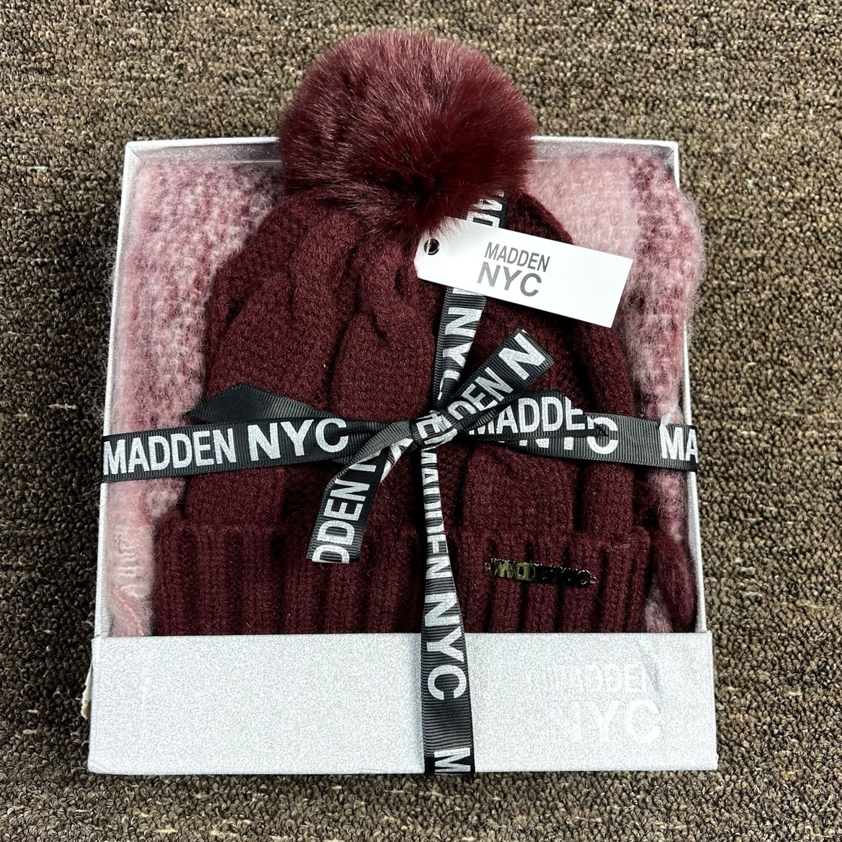 Vintage Madden NYC Beanie Hat & Scarf Gift Set Burgundy & Plaid One-size Womens Winter Accessories Set Size ONE SIZE - 2 Thumbnail
