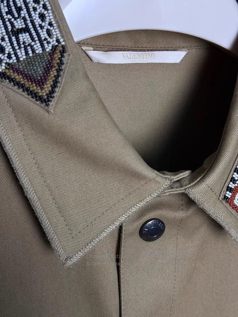 Valentino Valentino Beaded embroidered shirt jacket Size US M / EU 48-50 / 2 - 4 Thumbnail