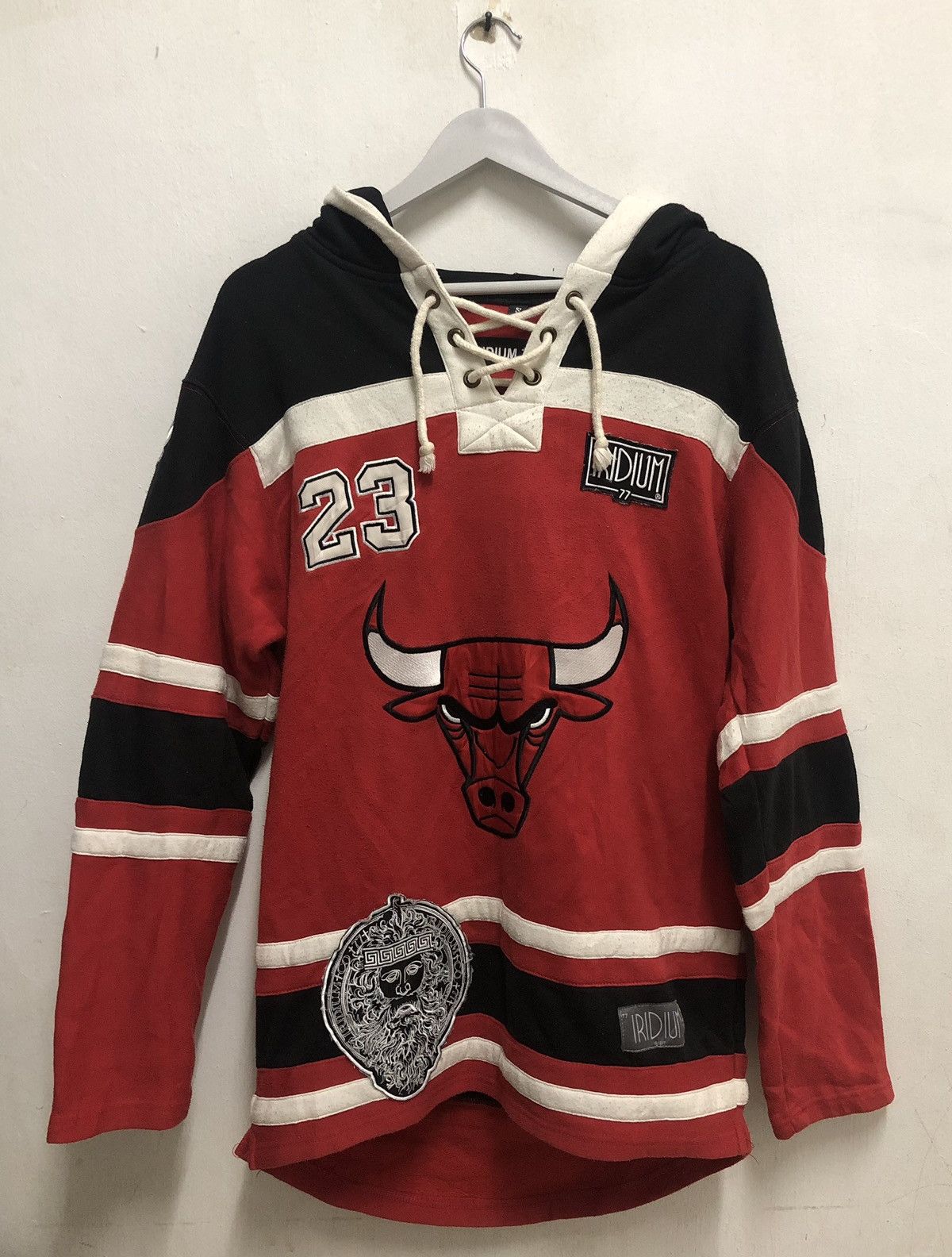 NBA × Vintage Vtg chicago bulls hoodies Size US L / EU 52-54 / 3 - 1 Thumbnail
