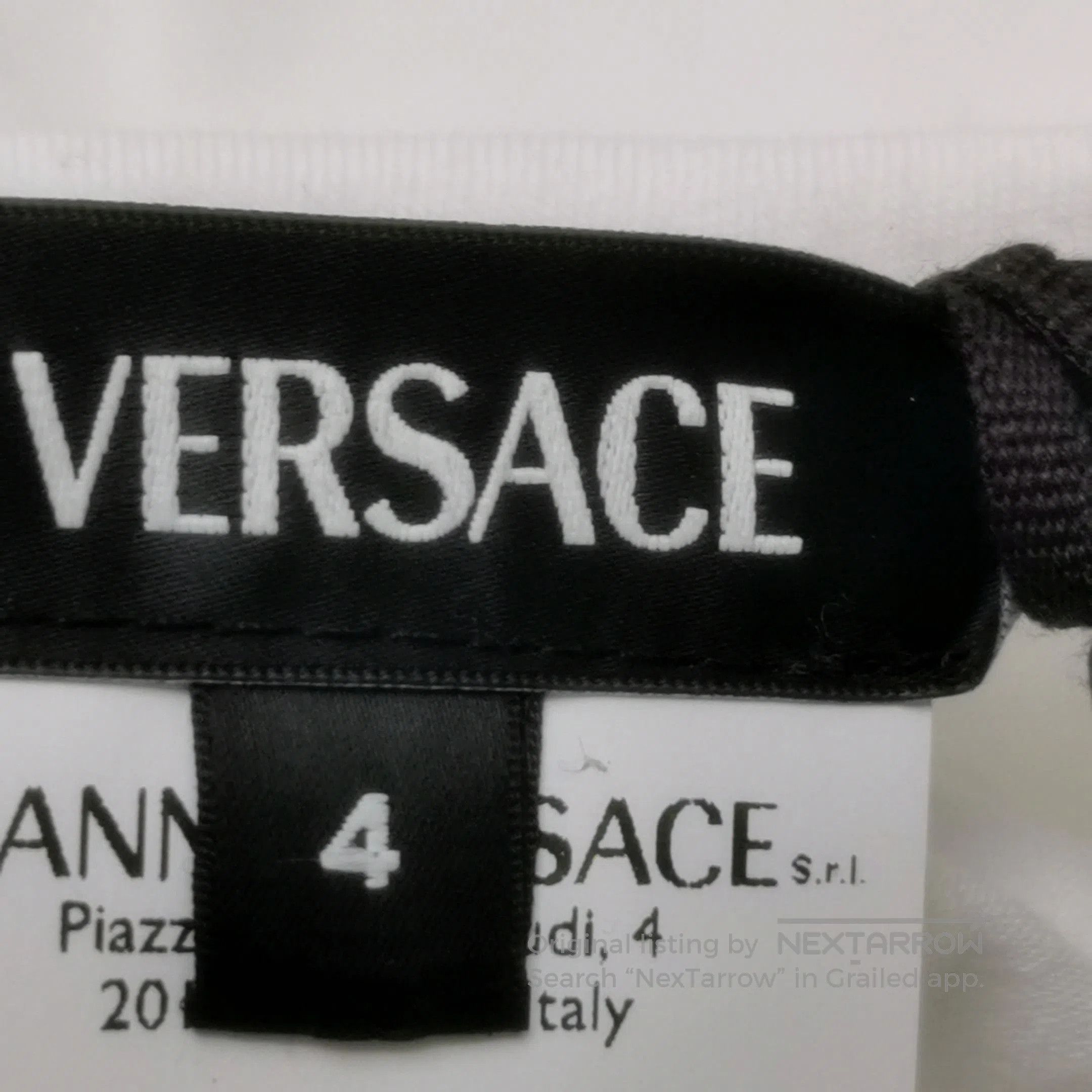 Versace Versace Cotton Solid Logo Crew Neck Long-Sleeve T-Shirt. Size US M / EU 48-50 / 2 - 4 Thumbnail